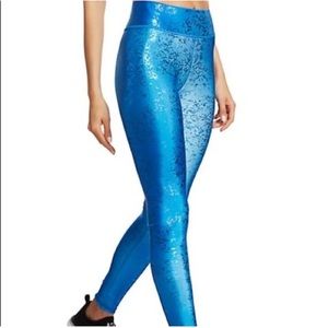 NWT Terez Blueberry Haze Foil Balayage Legging, size M